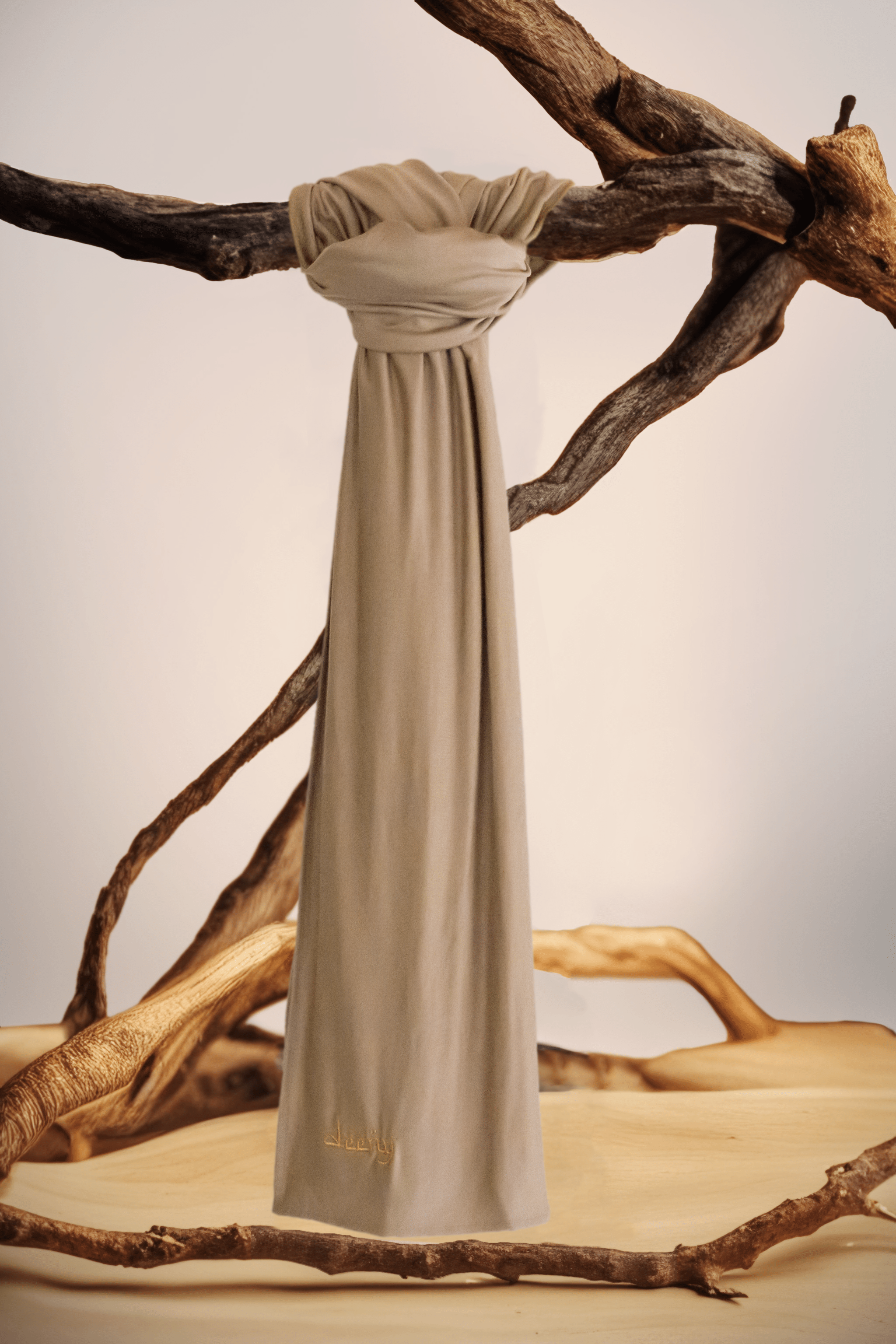 Licht Bruin / Gouden Borduursel Deeny Viscose Jersey